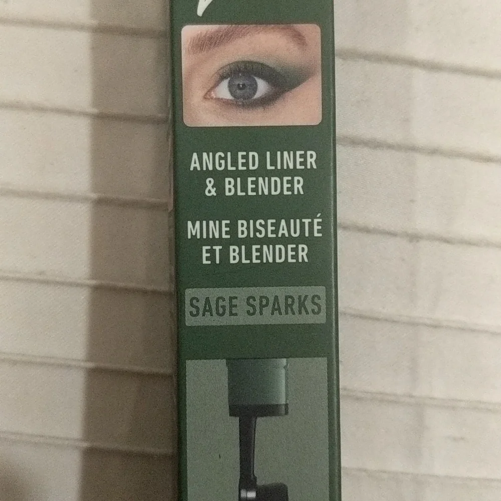 NWT Eyeliner